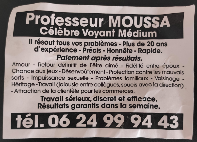 Professeur MOUSSA, (indtermin)
